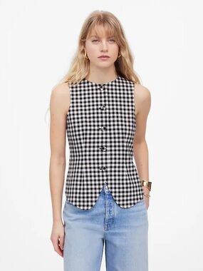 Madewell Single-Breasted Crewneck Vest in True Black Gingham